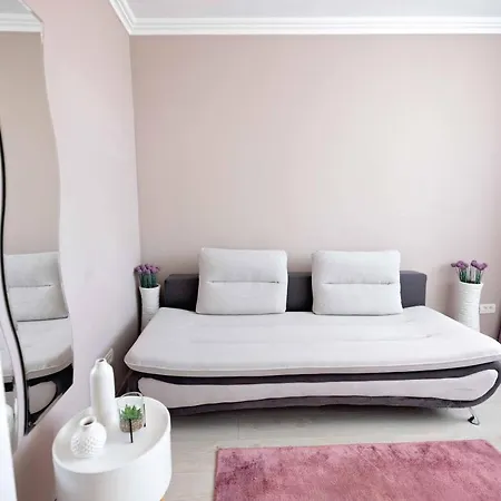 Joyful Apartman